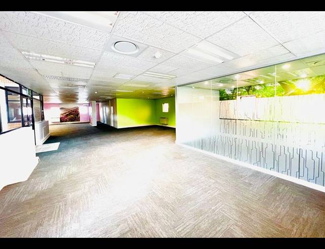 1,914M² BUSINESS CENTRE TO LET IN NELSPRUIT CENTRAL